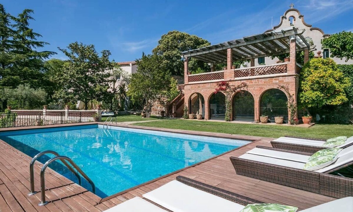 Castellar del Valles Villa | Can Borrell - Villa Carmen