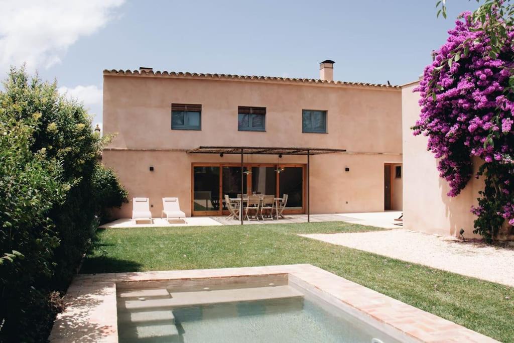 La Tallada d'Emporda Villa | Can Camades - Casa amb jardí i piscina a L'Empordà