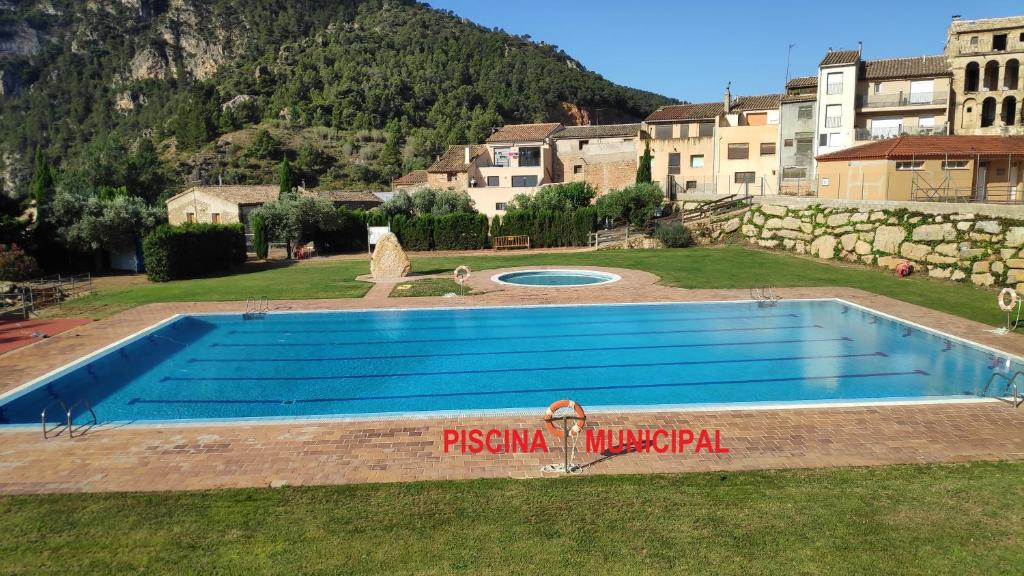 Prat de Comte House | Can Miqueló Total Solar Eclipse 2026 Whole House for 16 Guests