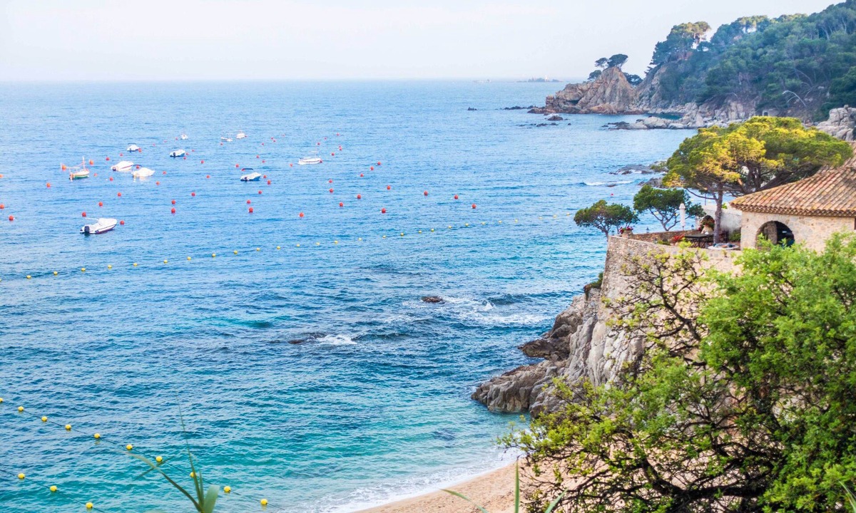 Palafrugell Apartment | CAN TARONGETA 2-2 Modern and charming apartment close to the beach