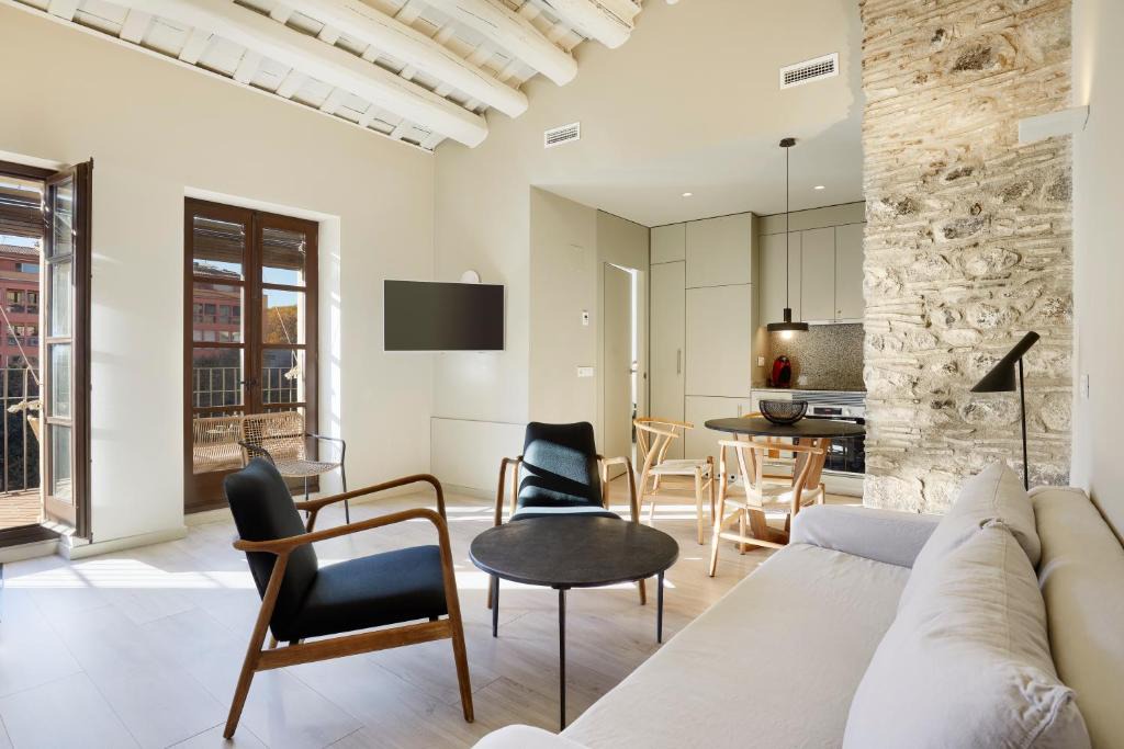 Old Town Apartment | Canvas Apartments & Lofts Girona