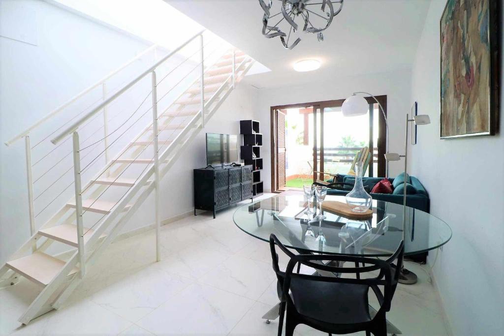 Mar de Pulpi Apartment | Casa Amapola azotea y piscina comunitaria
