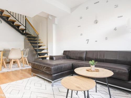 Castiello de Jaca House | Casa Arcangel
