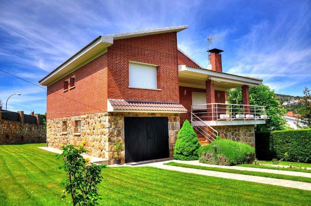 Becerril de la Sierra Villa | Casa Bellavista Becerril