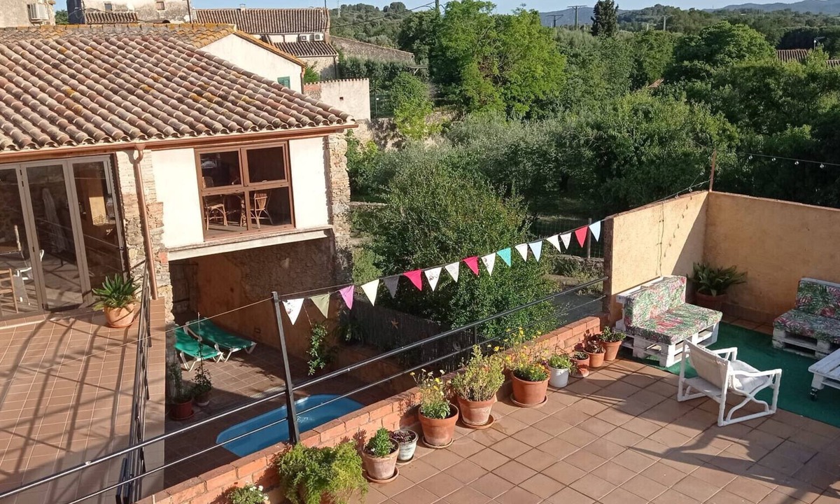 Ullastret Cottage | CASA CARINA