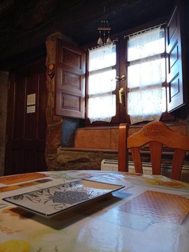 San Cristobal de Valdueza House | Casa de Abril 1