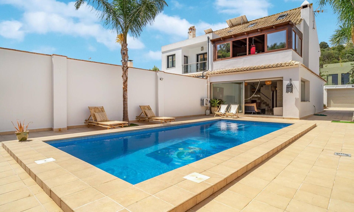 Torrequebrada House | Casa de la Playa BENALMÁDENA