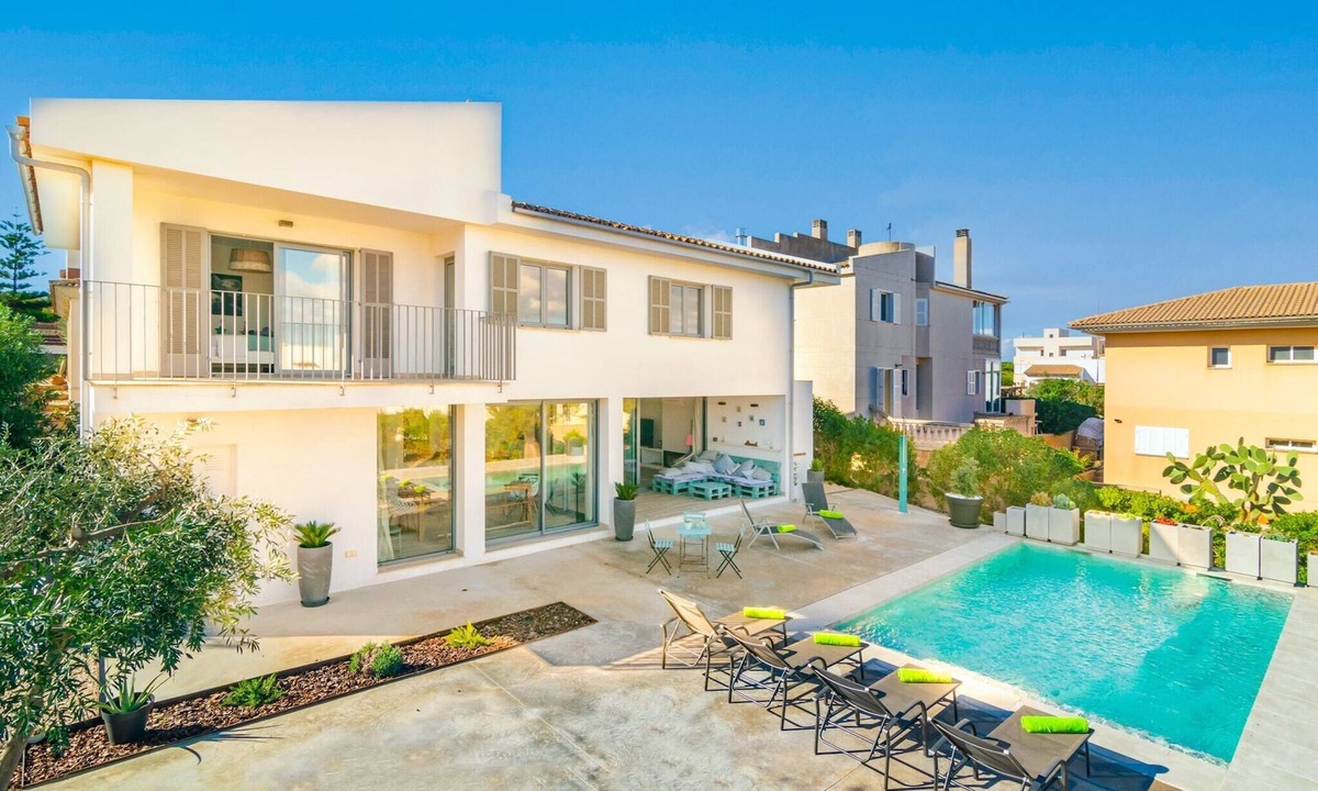Son Serra de Marina Villa | Casa Del Mar - Villa With Private Pool. Free Wifi