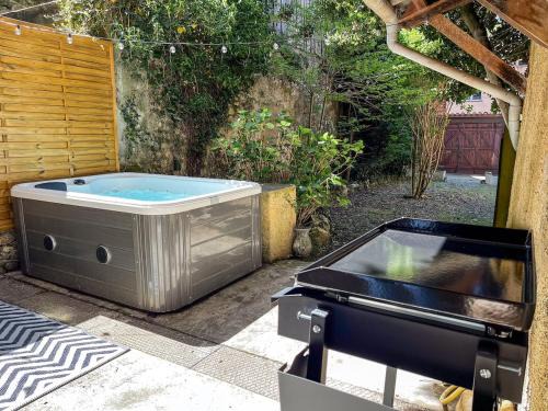 Le Mas-d'Azil Apartment | Casa Encanto Spa and Fun Le Mas dAzil