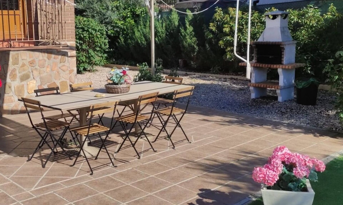 Arges Ski Chalet | Casa Familiar con Jardín a 5 Minutos de Toledo