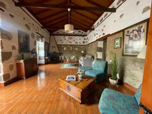 Moya House | Casa La Candelaria - Moya