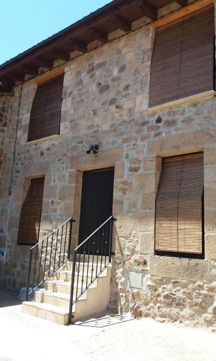 Vinuesa House | Casa Luenga