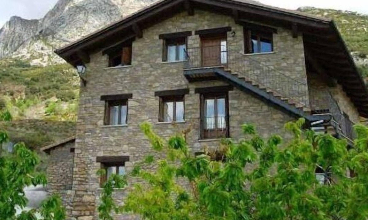 Valle de Lierp Other | Casa Marquet for 6 people