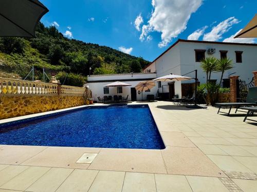 Loja House | CASA Mista Del Mundo