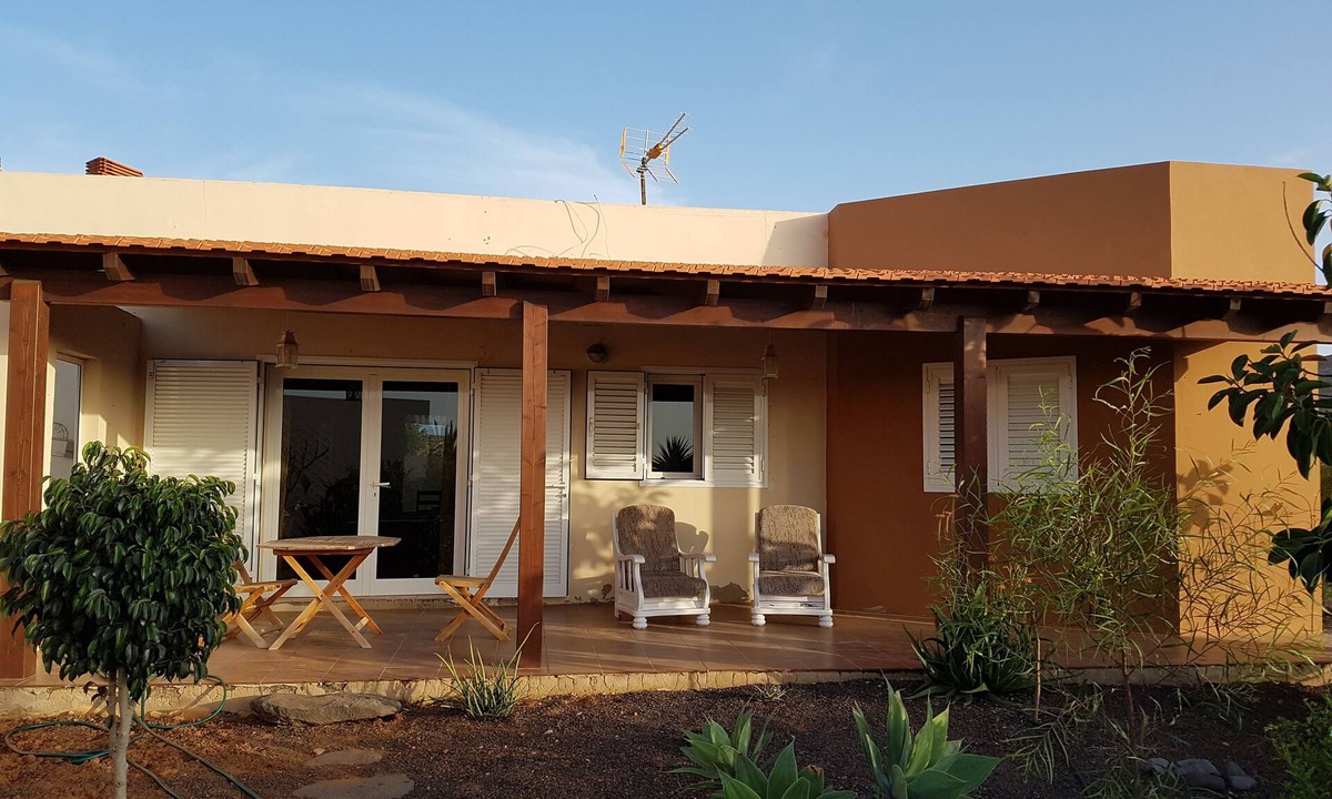 Antigua House | Casa Nico: Sustainability Amid Gardens and Sunsets