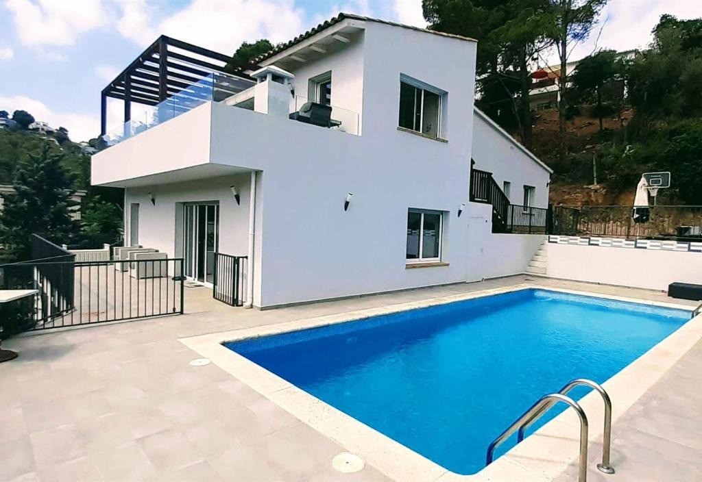 Sa Riera Villa | Casa Nuestra