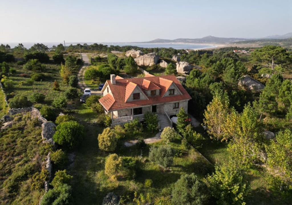 Aguino House | Casa Os Castelos