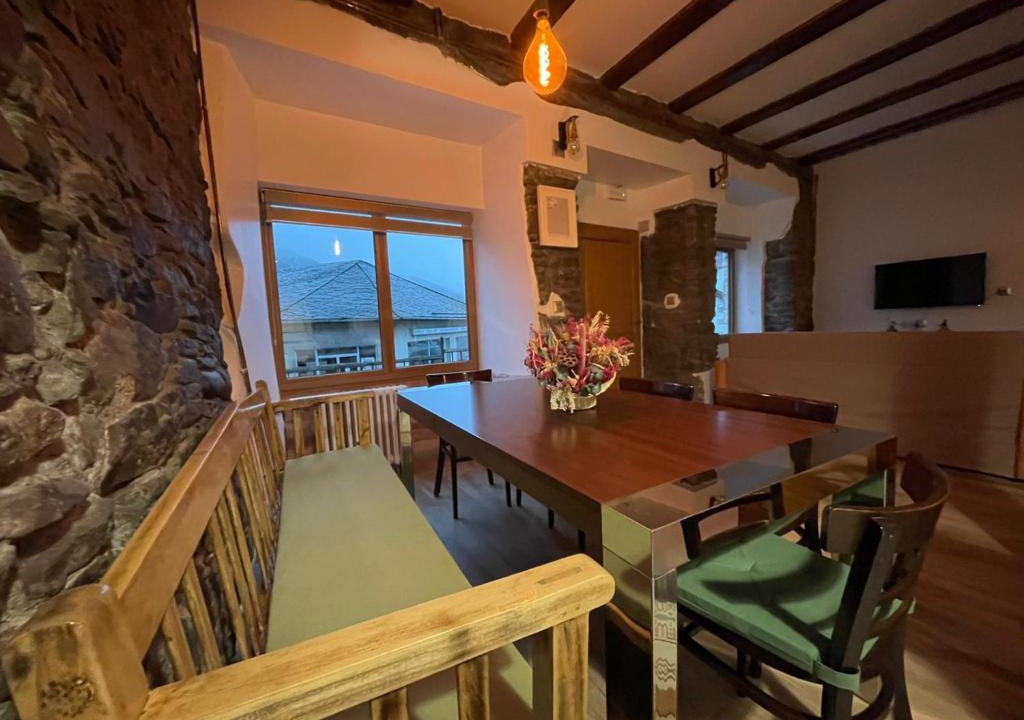 Caboalles de Abajo Ski Chalet | Casa Osu Pardo VuT