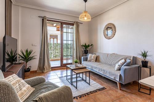 Roda Apartment | Casa Rexola con balcón para 7 viajeros con piscina comunitaria