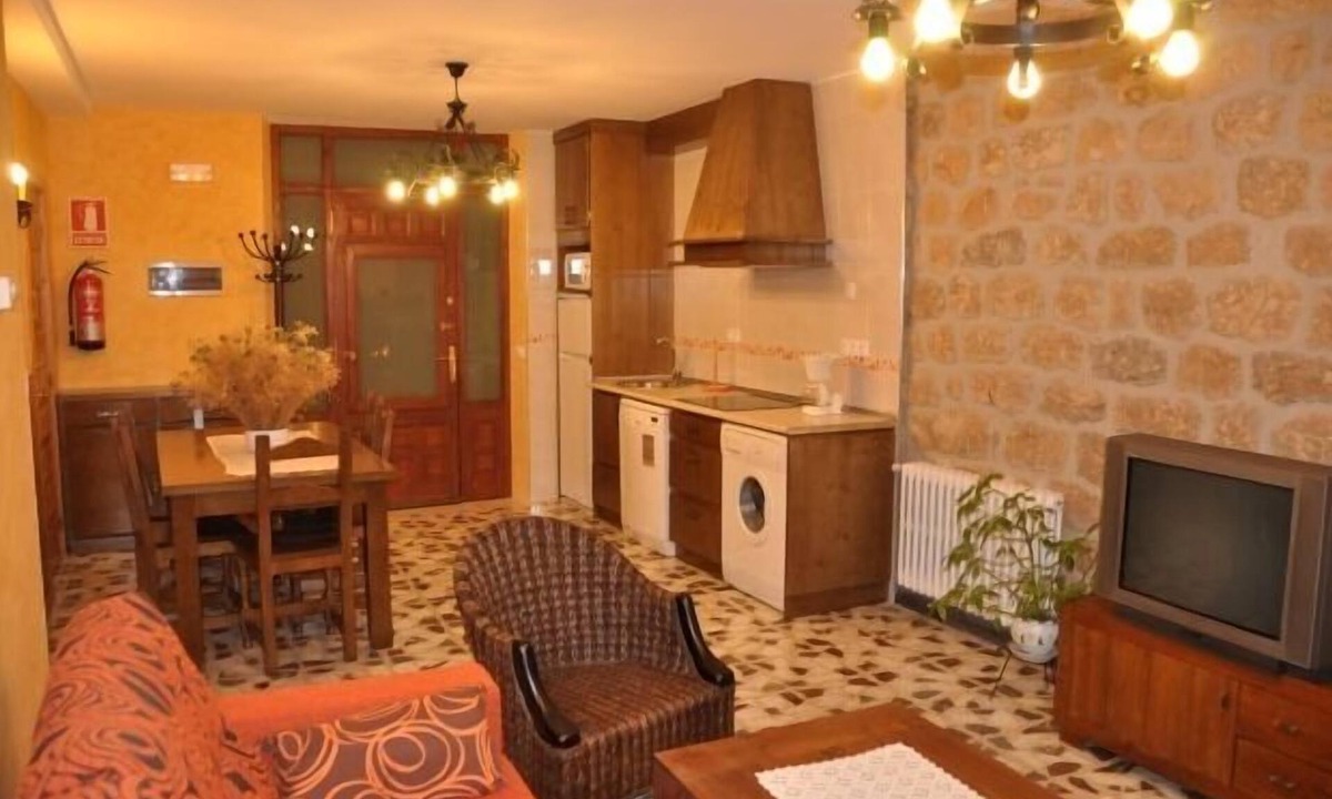 Canicosa de la Sierra Cottage | Casa Rural Bocanegra for 2 people