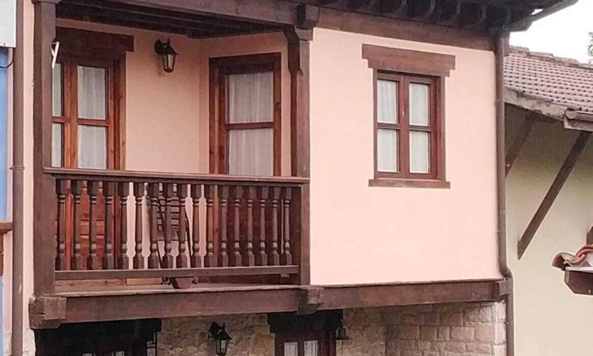 Pilona Hostel | Casa Rural EL Balcón DEL Hórreo Para 6 Personas EN Piloña