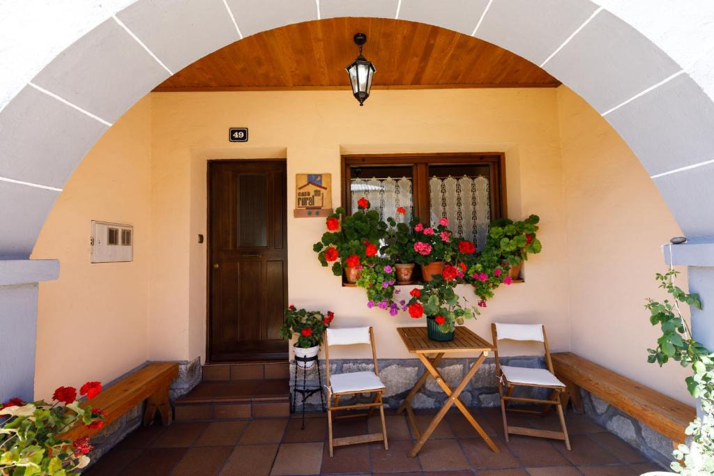 San Leonardo de Yague House | Casa Rural Laguna Negra 49
