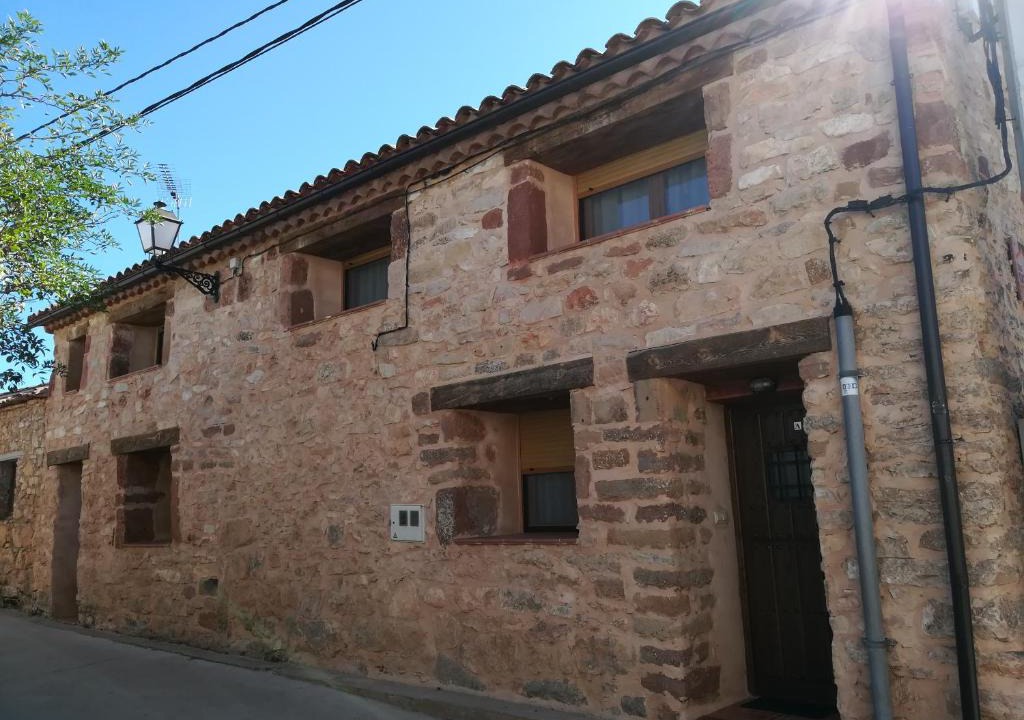 Retortillo de Soria House | Casa Rural La Muralla