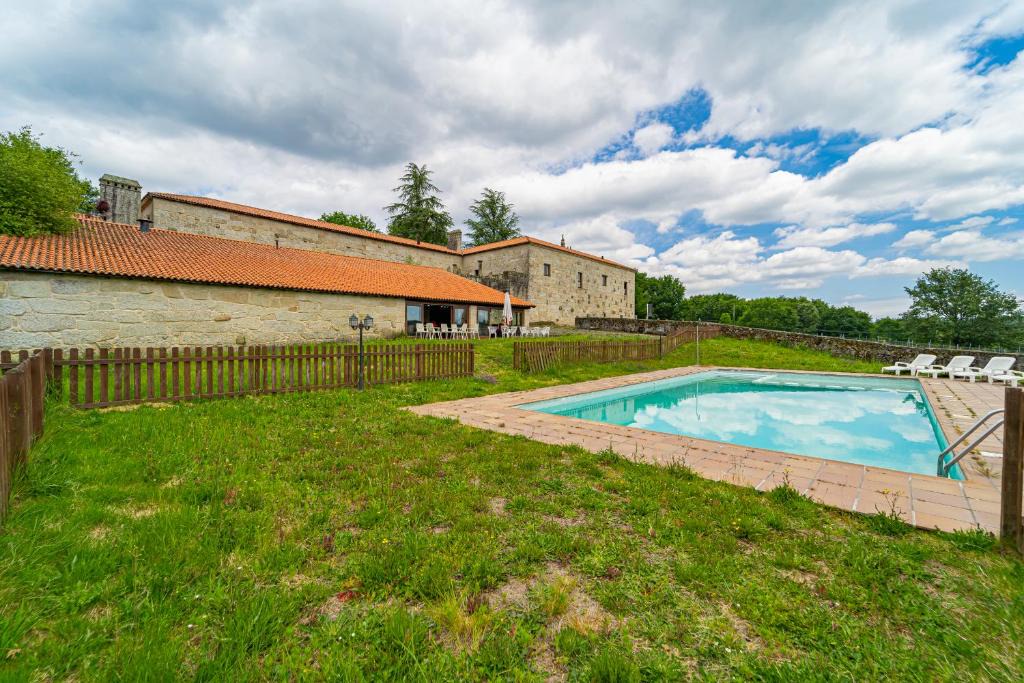 Amoeiro House | Casa Rural Pazo San Damian