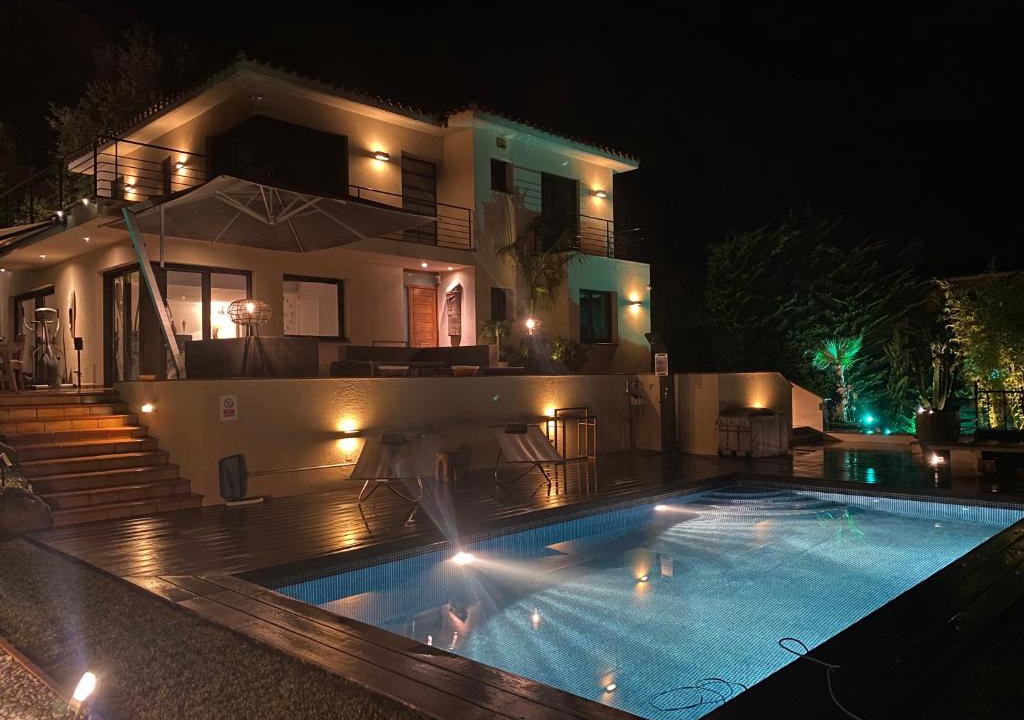 Tamariu House | Casa Tanio 150m walking from the village and town of Tamariu