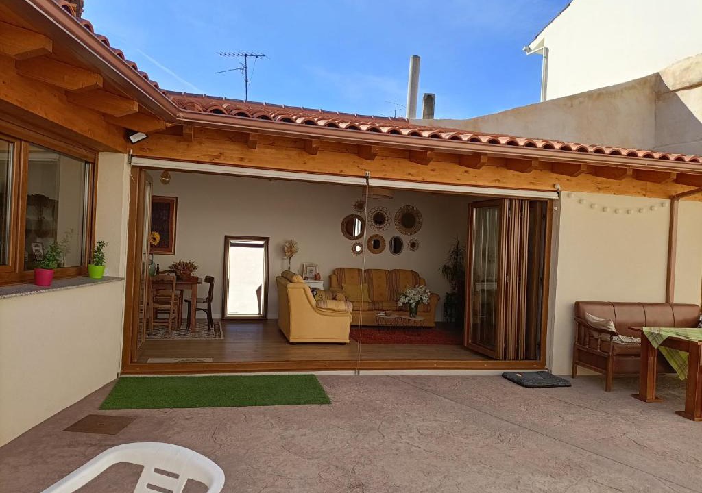 Campo de Villavidel House | CASA TITA