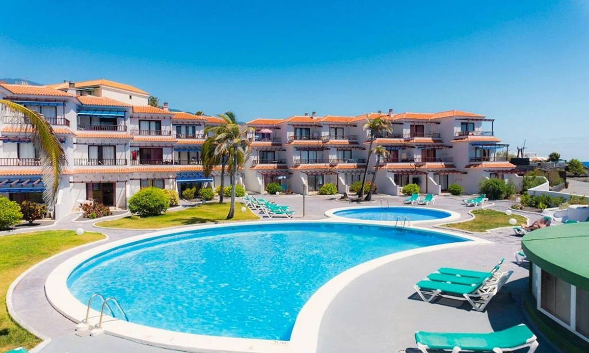 Brena Baja Apartment | Cascajos Beachfront Apartment for 3