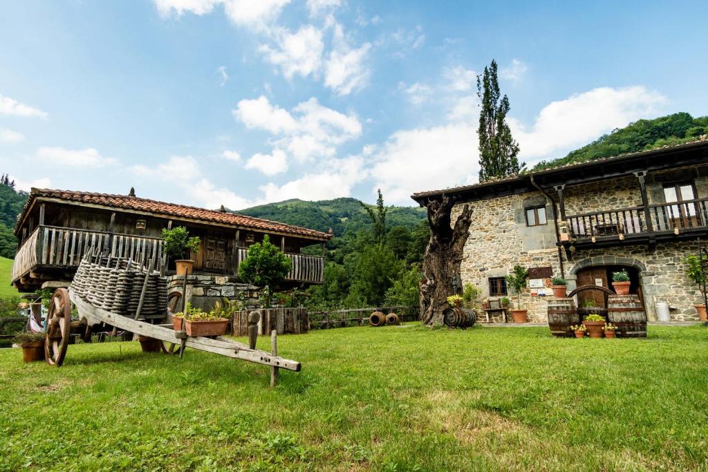Corigos Hotel | Casona de El Castañíu