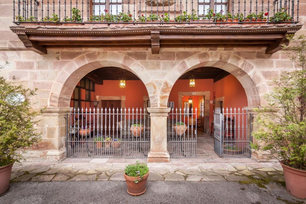 Treceno House | Casona De La Salceda