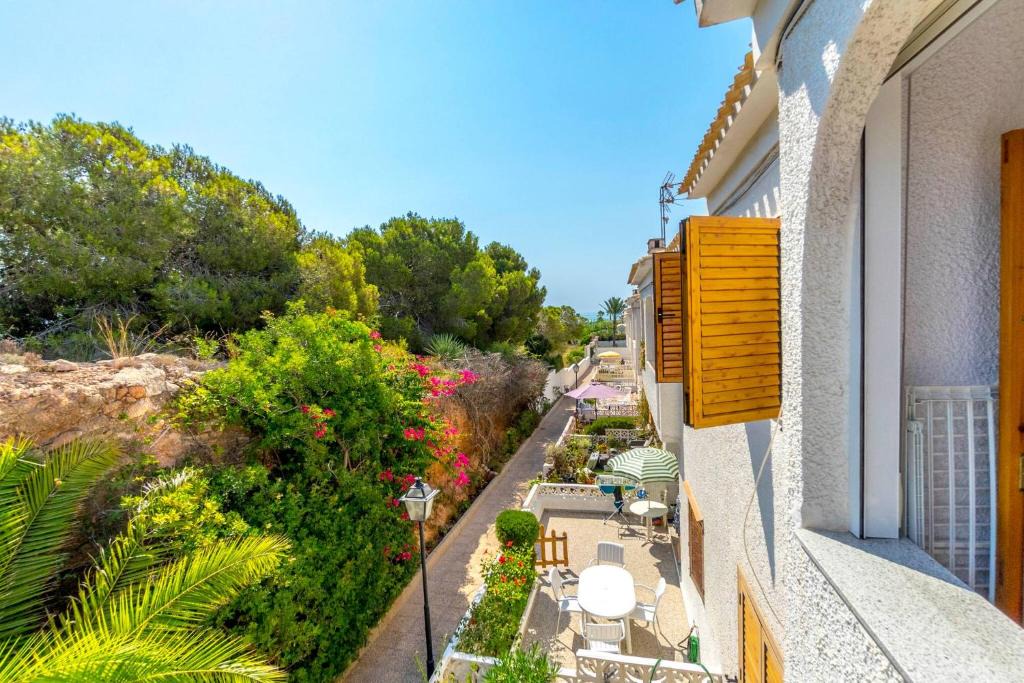 Flamenca Beach Apartment | CB Living - 2 bedroom beach condo, Playa Flamenca