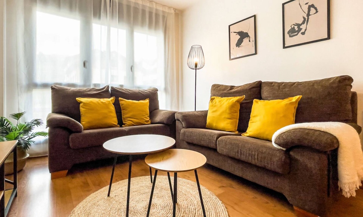 La Molina Apartment | Ceretà Retreat: Nature, Adventure & Comfort