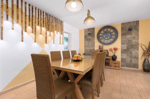 Pajara Bed & Breakfast | Chabela's Hostel