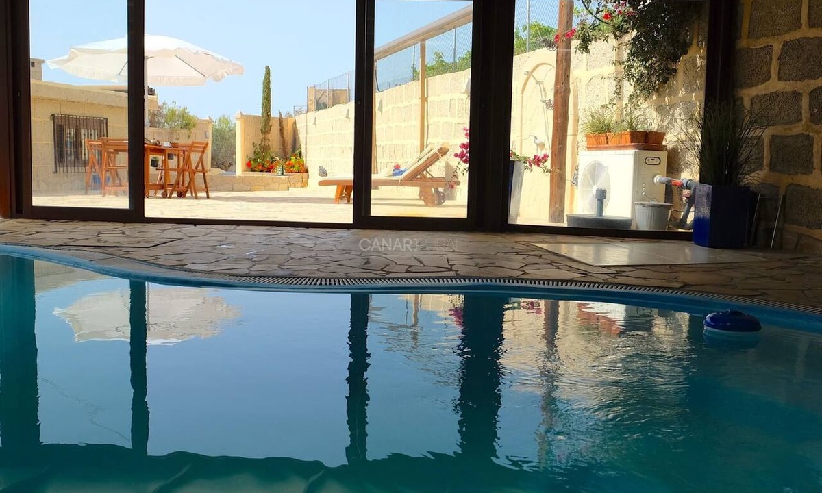 Arico Apartment | Charming Two-Bedroom Country House with Heated Pool