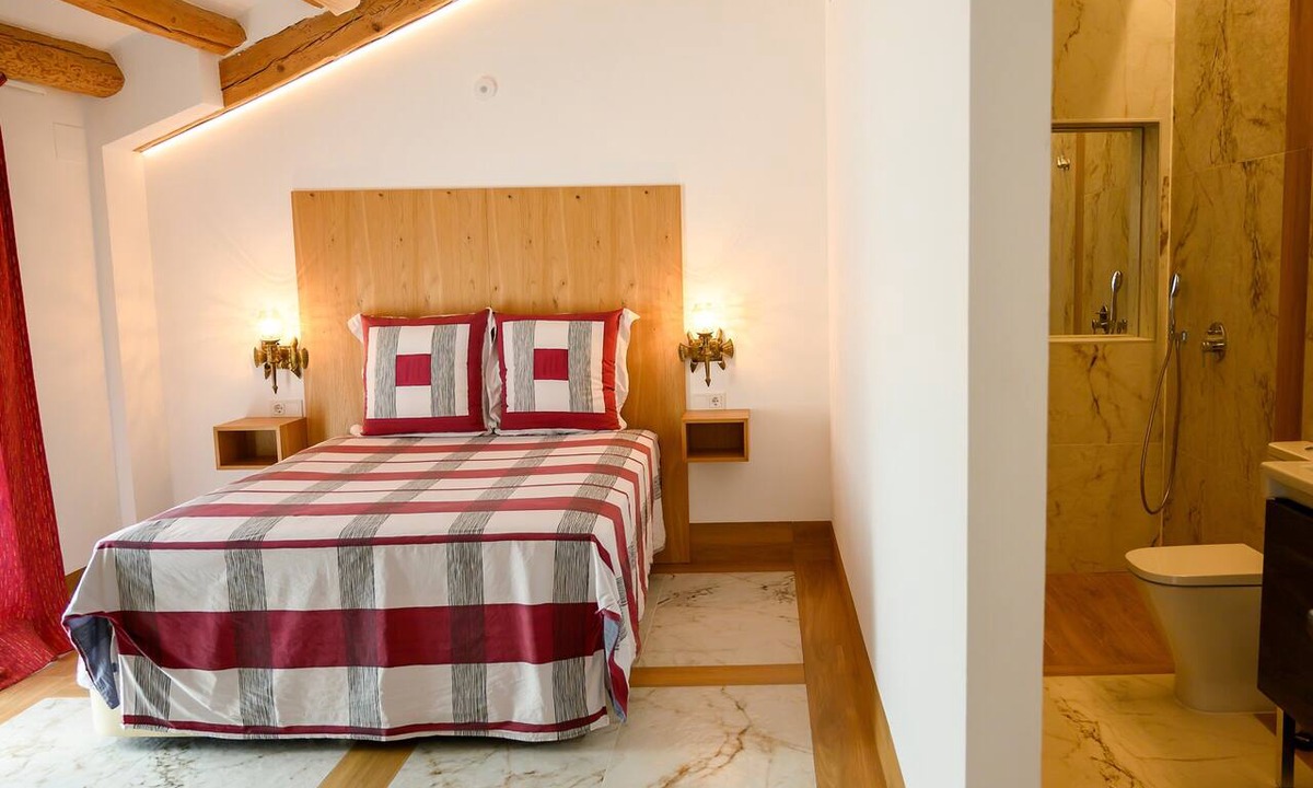 Sarinena Bed & Breakfast | Chicos de Lastanosa 1