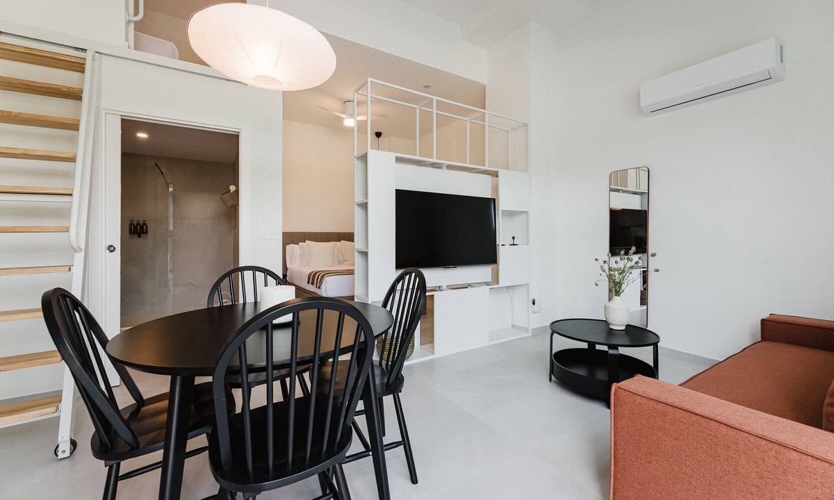 Soternes Apartment | Comfort and design facing the Turia Gardens in Valencia