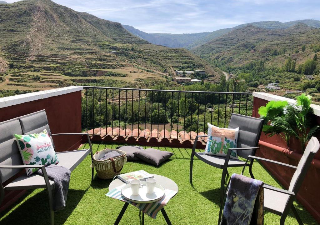 Viguera House | Comfortable House in Viguera with Mountain View