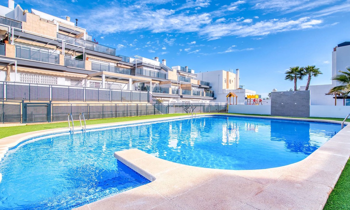Gran Alacant Apartment | Comfortable vacation apartment in Gran Alacant.