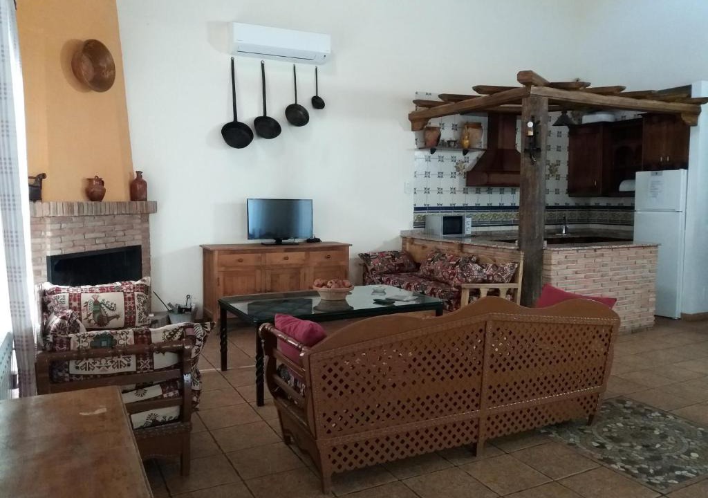 Bedmar y Garciez House | Cortijo el Cercadillo
