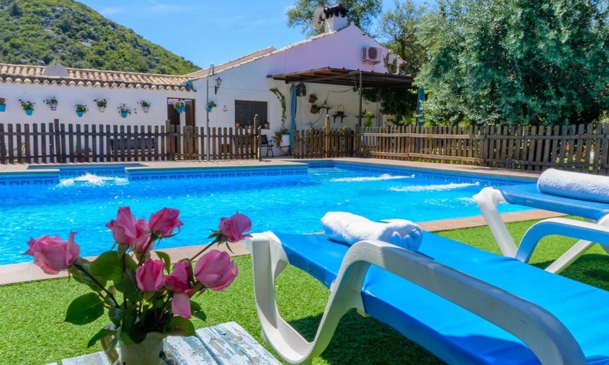 Carcabuey Villa | Cortijo Palitroques Carcabuey by Ruralidays
