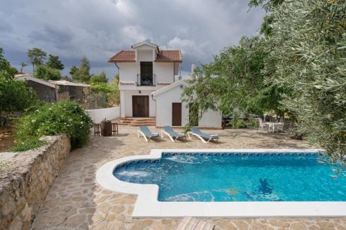 Alhama de Granada House | Cortijo Rica