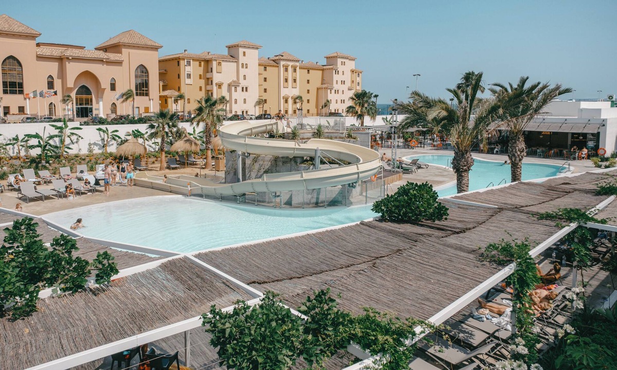 Fuengirola Resort | Costa del Sol Glamping Village Fuengirola