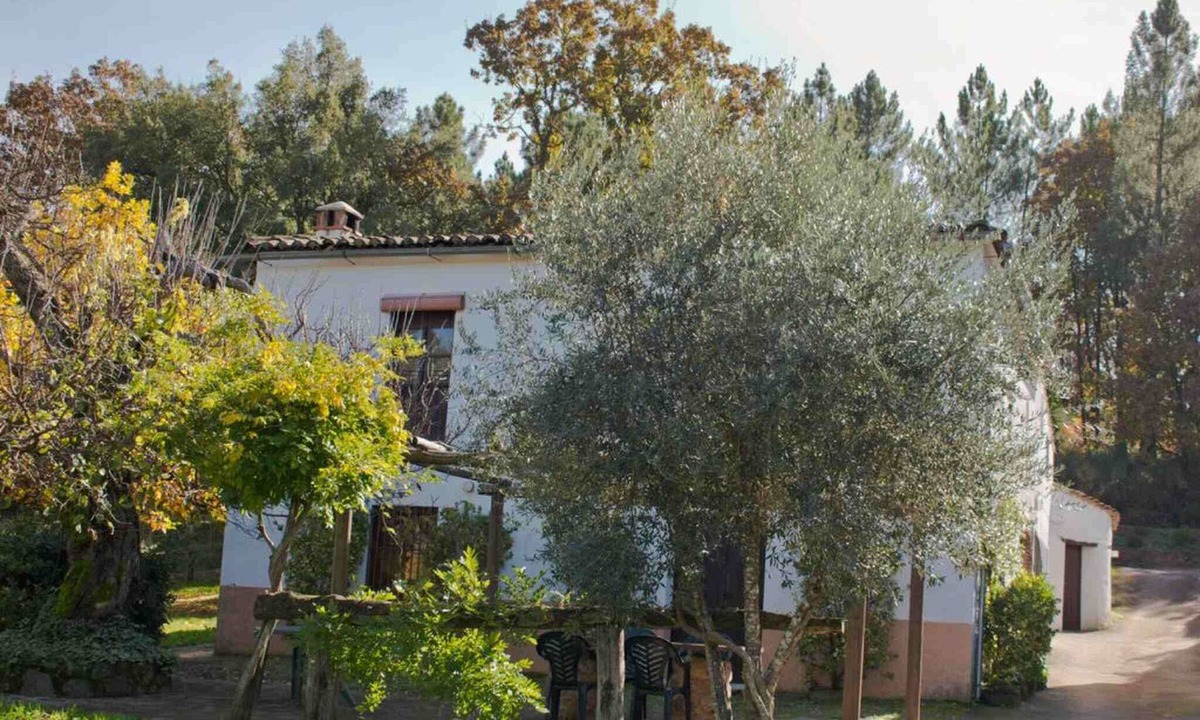 Fuenteheridos House | Country House 'Los Cascos' with Mountain View, Shared Pool and Air Conditioning