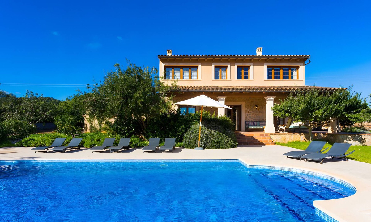 Cala Bona Villa | Country House 'Port Verd Ref 06' with Private Pool, Private Terrace and Wi-Fi