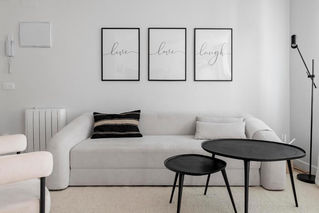 Vista Alegre Apartment | Cozy 2 bedroom apartment with patio