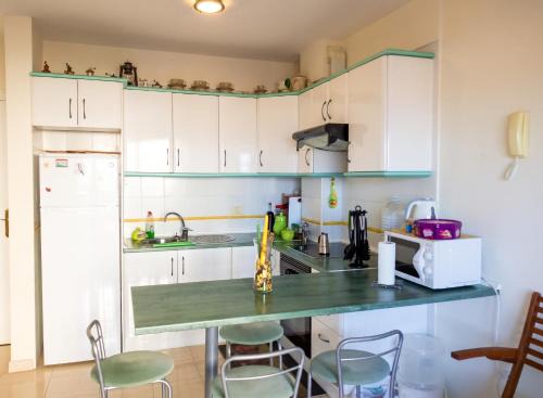 San Sebastian de la Gomera Apartment | Cozy apartment in San Sebastián, 44 m² with sea view