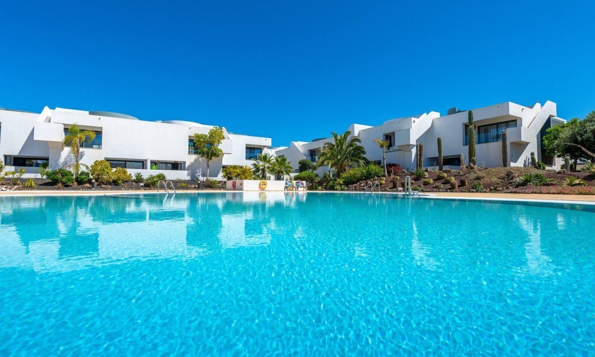 Villaverde Apartment | Cozy apartment with pool